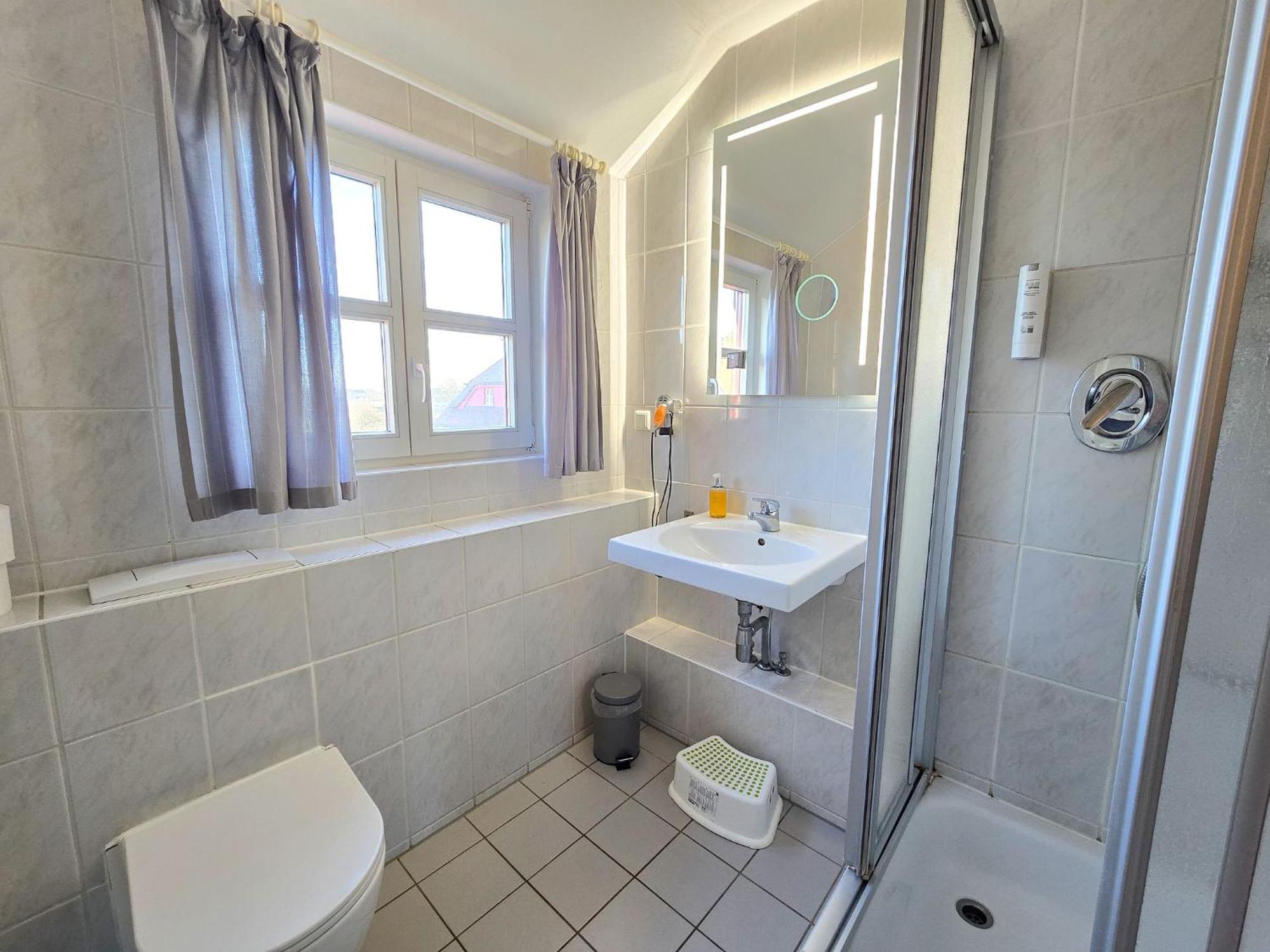 Feriendorf Rugana - Budget Appartement Mit 1 Schlafzimmer B57 Dranske Dış mekan fotoğraf